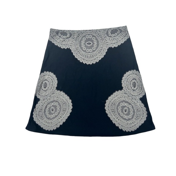 WOLFORD Black A-line magic skirt with Beige lace details - Picture 1 of 5